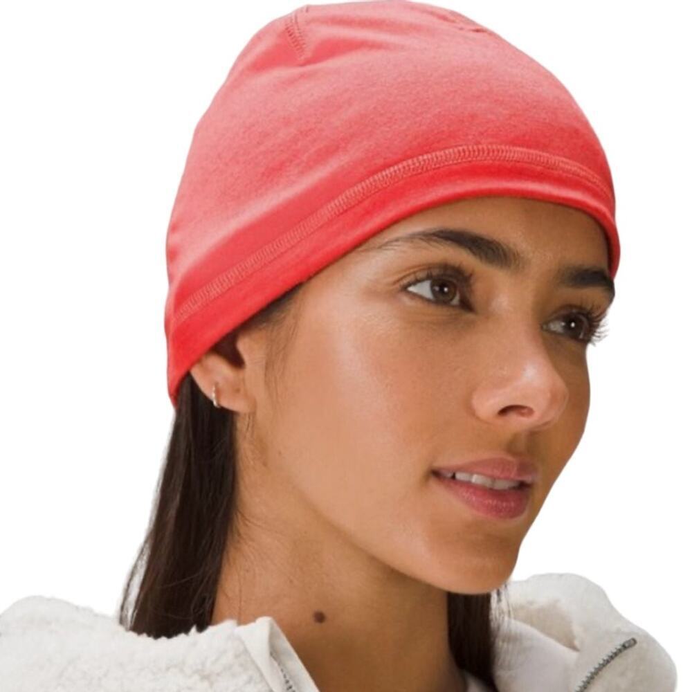 Lululemon Lightweight Wool-Blend Red Beanie S/M | NWT
